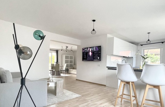 Impeccable 2-Bed House in Albești