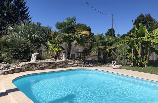 In Casteljaloux at the door of the Landes pretty villa of 190m² - French property