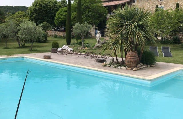 In southern Ardèche, apartment in a former 1839 silkworm farm, character cottage