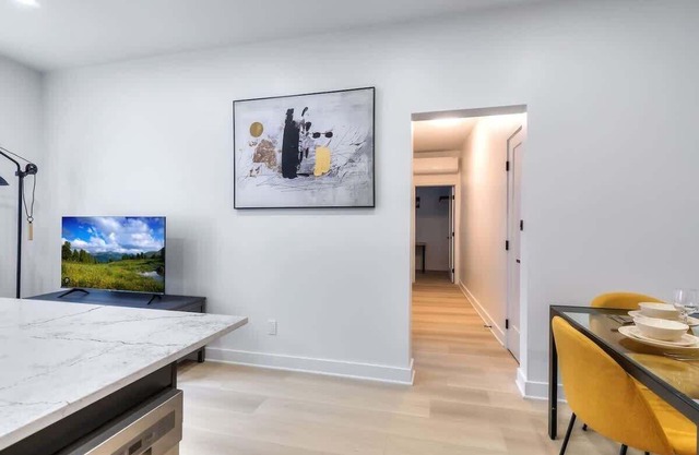 In the heart of downtown Cozy & Spacious 2Bedrooms