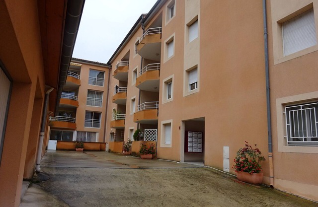In the heart of vals T2 apartment in a recent and quiet residence.