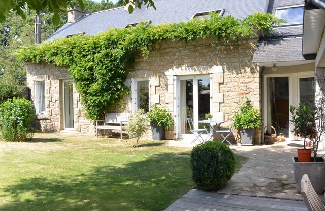 In the heart of the Gulf of Morbihan: authentic house, exceptional comfort