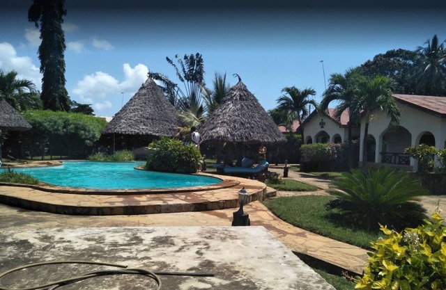 Inchi Raha Cottages