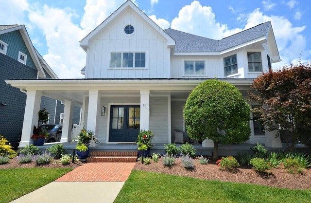 Incredible location with in-ground heated pool/spa (mid-May through September)