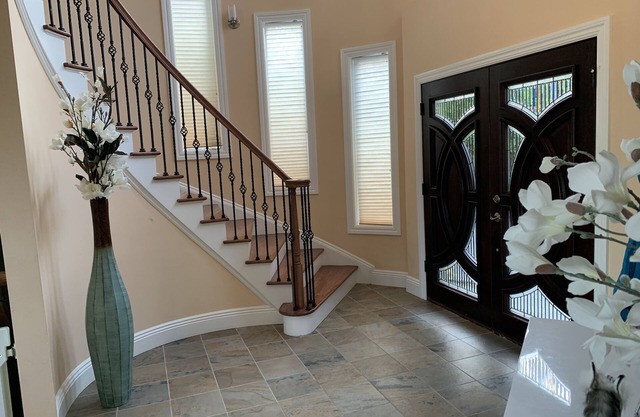INCREDIBLE/LUXURIOUS 3BDR HOME, 20 MIN FROM NYC