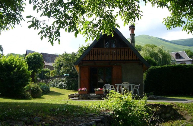 independent chalet cazeaux de larboust