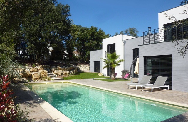 Independent studio of architect between Mediterranean and Cévennes