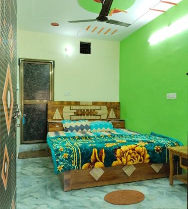 Indrawati paying guest house