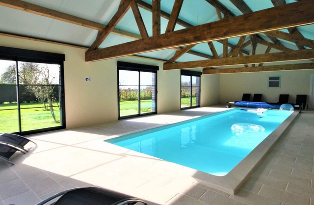Inn Buchy-Bosc-Roger-sur-Buchy, 4 bedrooms, 9 people