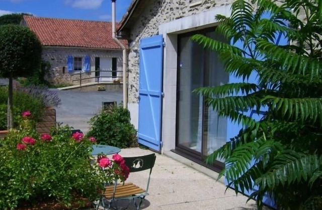 Inn Mouilleron-Saint-Germain, 3 bedrooms, 7 people