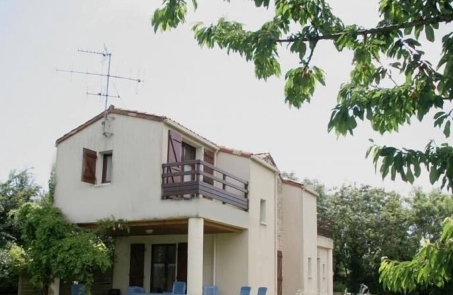 Inn Saint-Aubin-la-Plaine, 2 bedrooms, 4 people