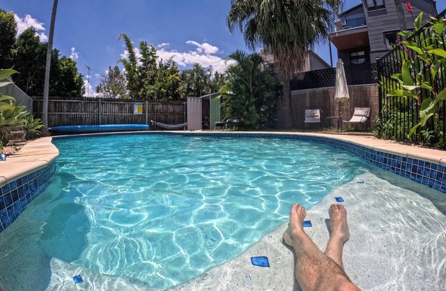 Inner City Pool & Hot Tub Retreat, Downstairs Suite