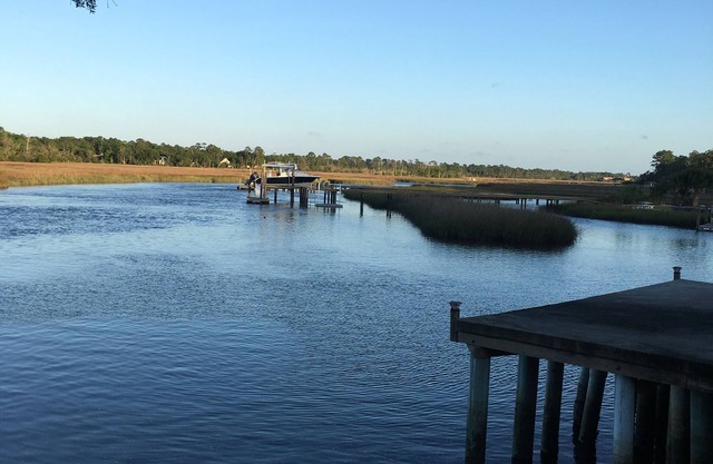 Intercostal Waterfront Private Cottage Retreat Close to Mayo Clinic