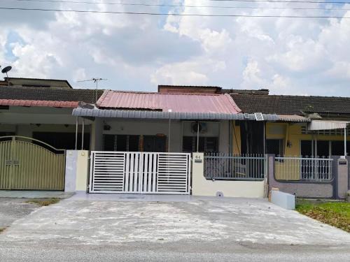 Ipoh Simee Explorer Hub & Stadium & City Sights & Hospitals