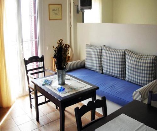 Irigoni Studio - Ikaria