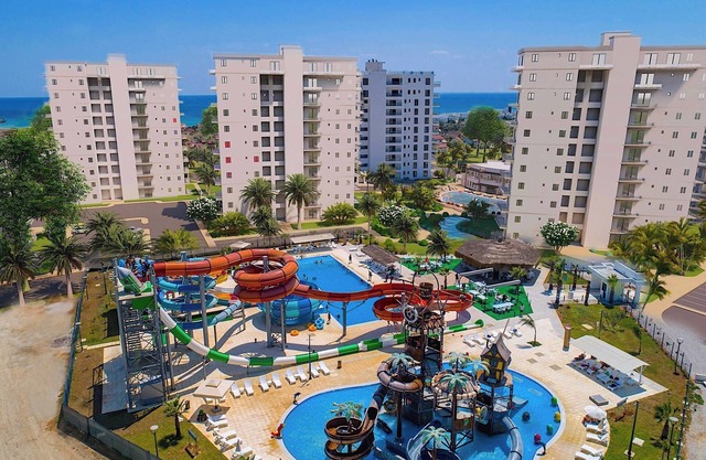 Isabella Pool Apartments