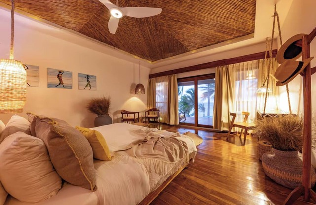 Island Hideaway Perfect for Nature-Loving Travelers, Onsite pool, Beach Access