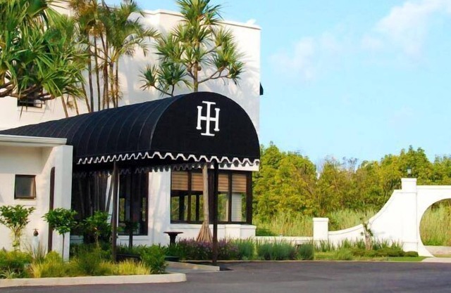 Island Hotel
