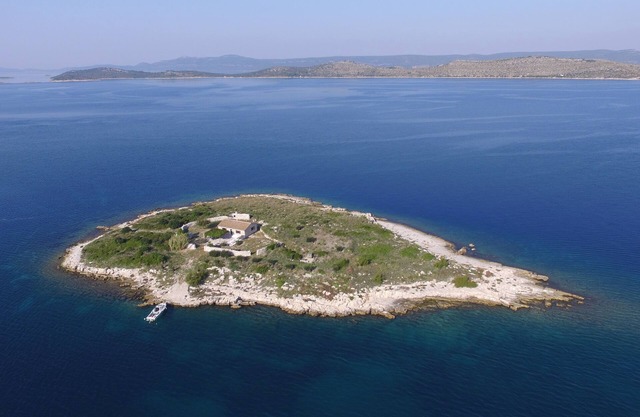 Island Ravna Sika, a place of peace and tranquility