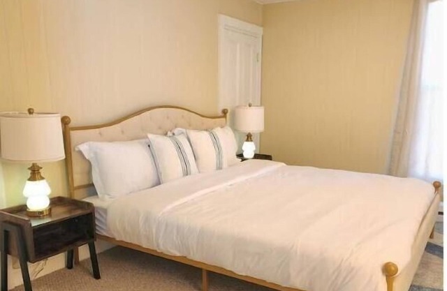 Island View House BnB Self Check-In # 5/Free off- Street parkingnn