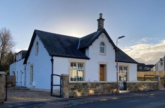 ISLAY House,Comfortable Home with private garden, Pencaitland, East Lothian, Scotland