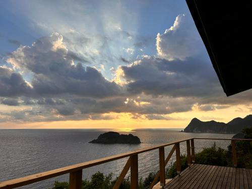 IZU Elysian View