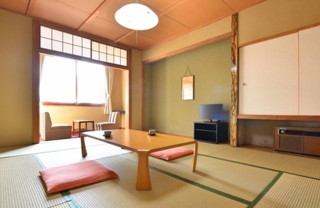 Japanesestyle room vs | 1 night with 2 meals /Shimotakai-gun Nagano