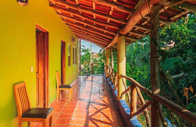 Jardines Tropicales - 3 blocks from the beach