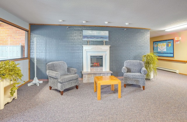 Jasper Studio: 4 Mi to Split Rock Creek State Park