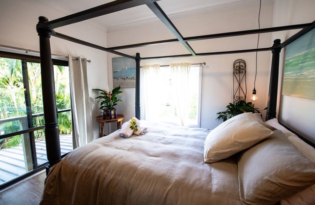 Jaspers Loft Apartment - One or Two Bedroom Options