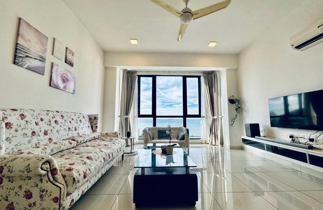 Jazz Suite Ocean View Netflix SmartTV