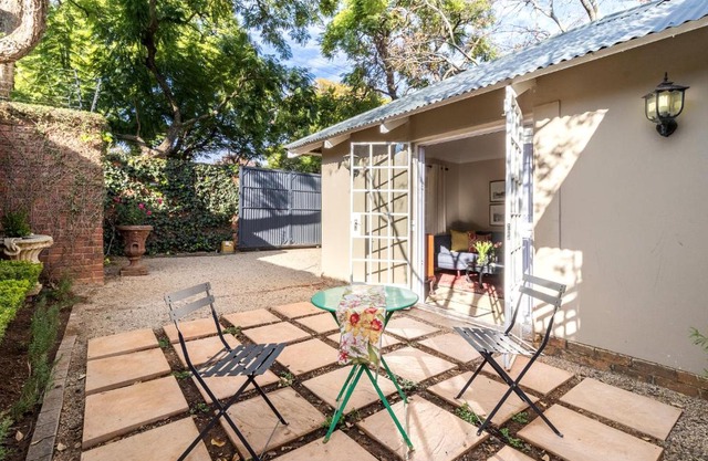Jeppe house cottage