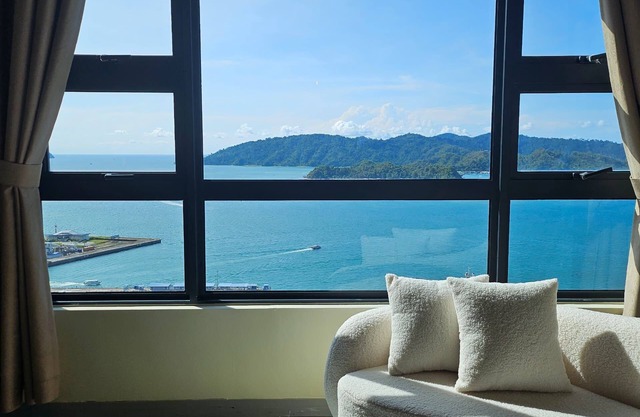 Jesselton Quay - SeaView