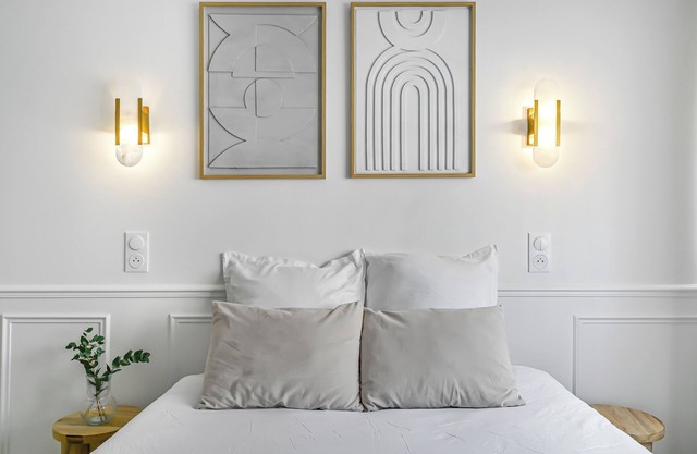 JIJI Suites