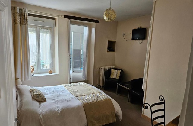 John's B&B