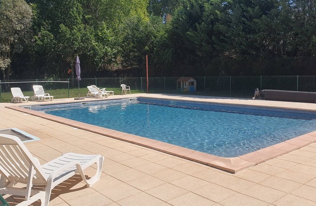 Joli Appartement t3 Dans Résidence Fermée Avec Piscine 5mn TGV
