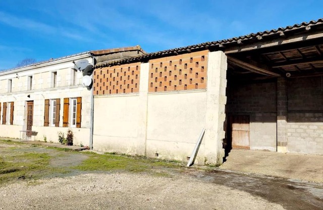 Joli gîte dans une installation équestre