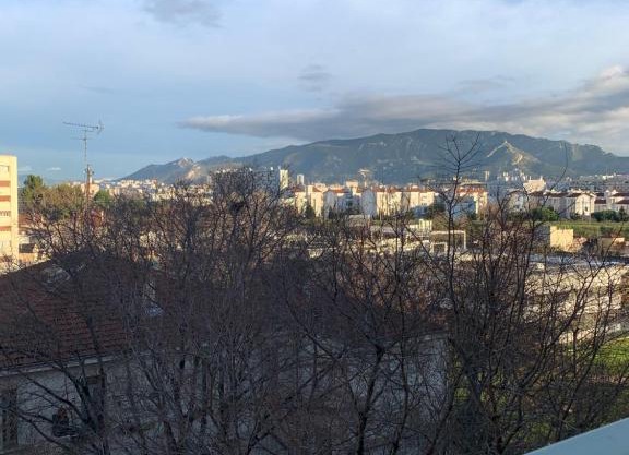Joli Studio proche quartier Timone Climatisé
