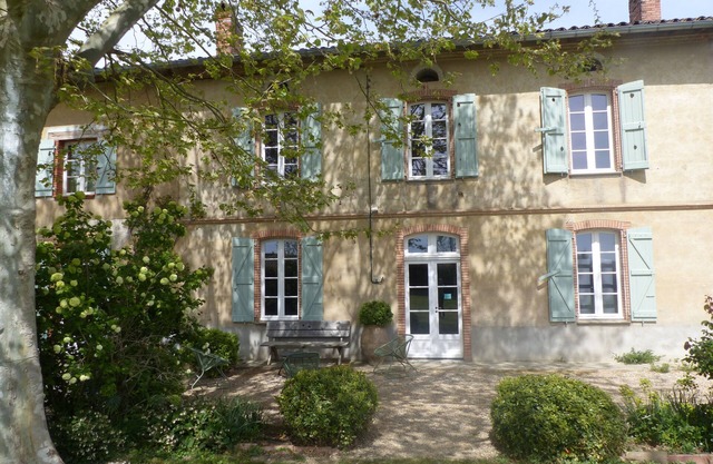 Jolie Maison Tarnaise, Idéalement Située Entre Toulouse et Albi