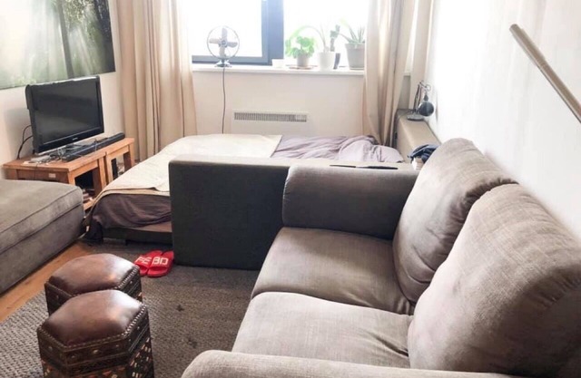 Jolie studio spacieux sur Warnerville avec cuisine aménagée .