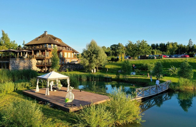 Jonathan Spa ESTATE
