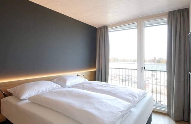 Junior suite 33 sqm with shower and toilet