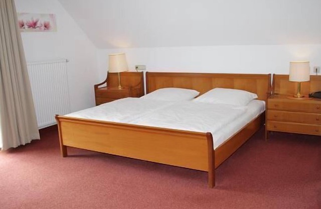 Junior-Suite mit Balkon und Dusche