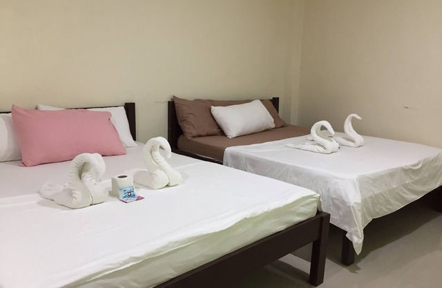 Junlyn Apartelle Economy roomnn