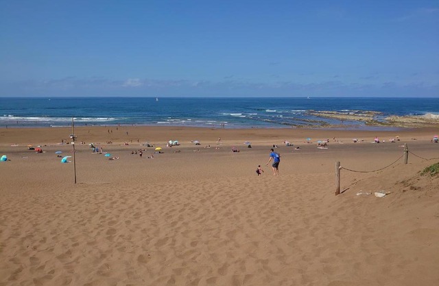 Junto a las playas,dos terrazas y vistas al mar