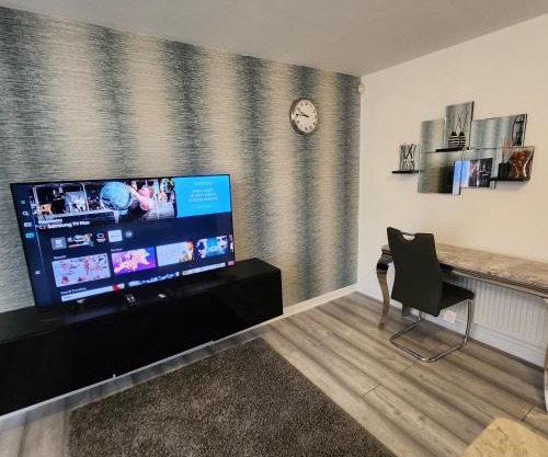 K Suites - Ashridge Close