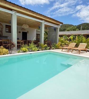 Kaia Beach Lodge en Cosón