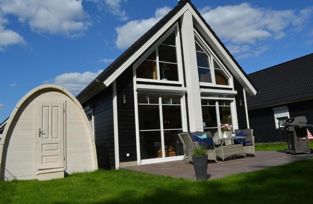 Kapitänshaus Zerpenschleuse Holiday Chalet