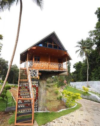 Karingens Resort