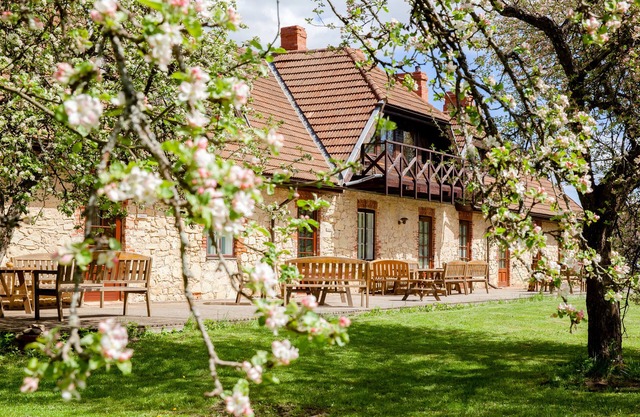 Karlamuiza Country Hotel